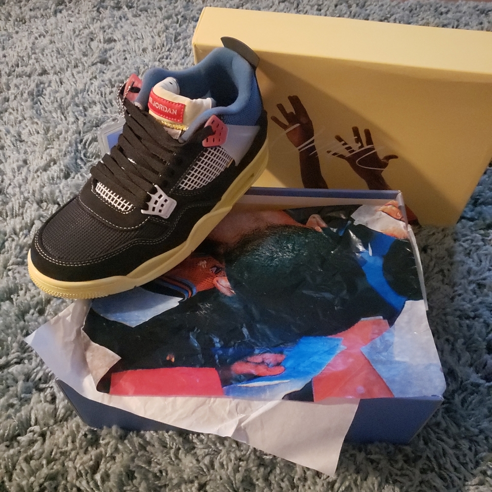 Jordan 4 Union Noir